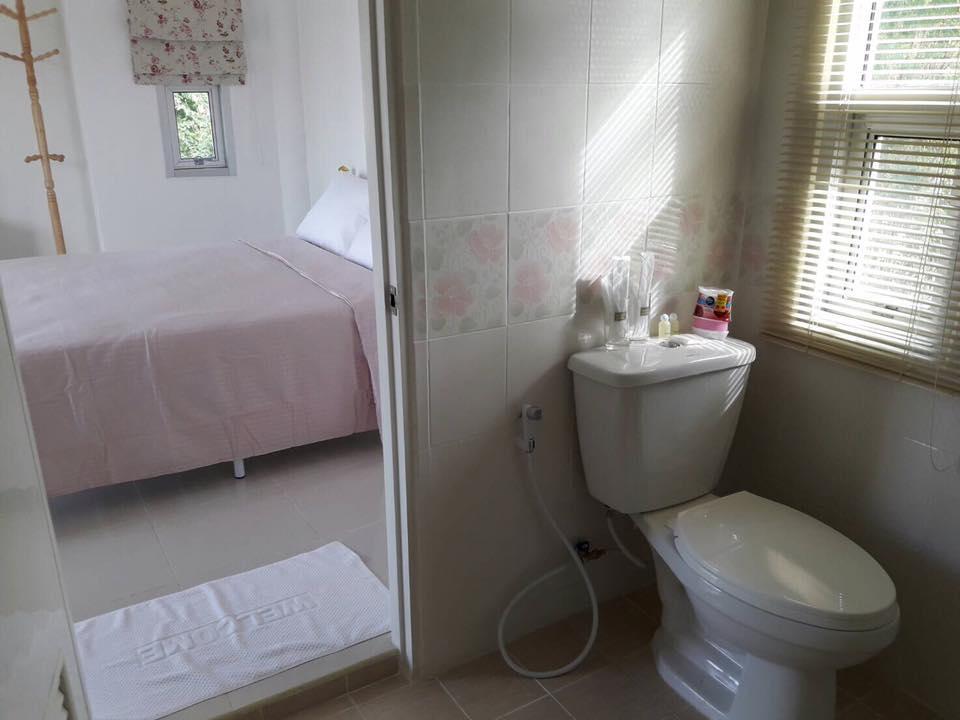 Baan Suan Geb Tawan Hotel ลพบุรี ภายนอก รูปภาพ