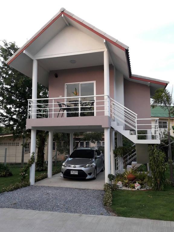 Baan Suan Geb Tawan Hotel ลพบุรี ภายนอก รูปภาพ