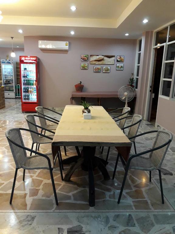 Baan Suan Geb Tawan Hotel ลพบุรี ภายนอก รูปภาพ