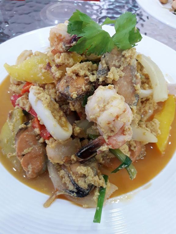 Baan Suan Geb Tawan Hotel ลพบุรี ภายนอก รูปภาพ