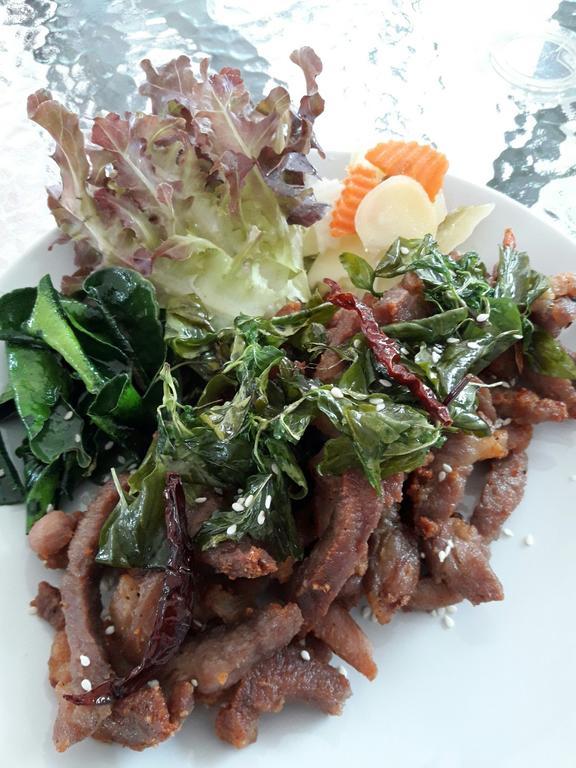 Baan Suan Geb Tawan Hotel ลพบุรี ภายนอก รูปภาพ